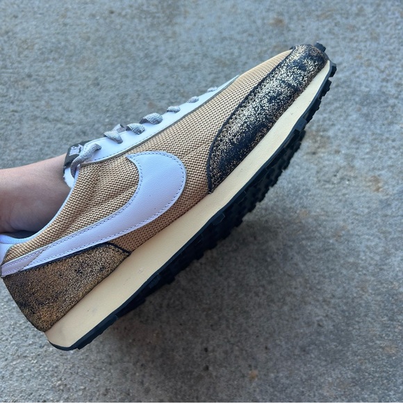 Women's Daybreak Golden Gals Shoes - Picture 5 of 9